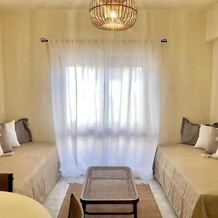 Nice In Santa Cruz With Balcony شقة